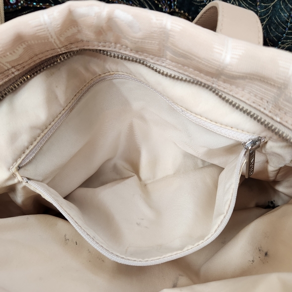 Chanel Bag - Picture 12 of 12